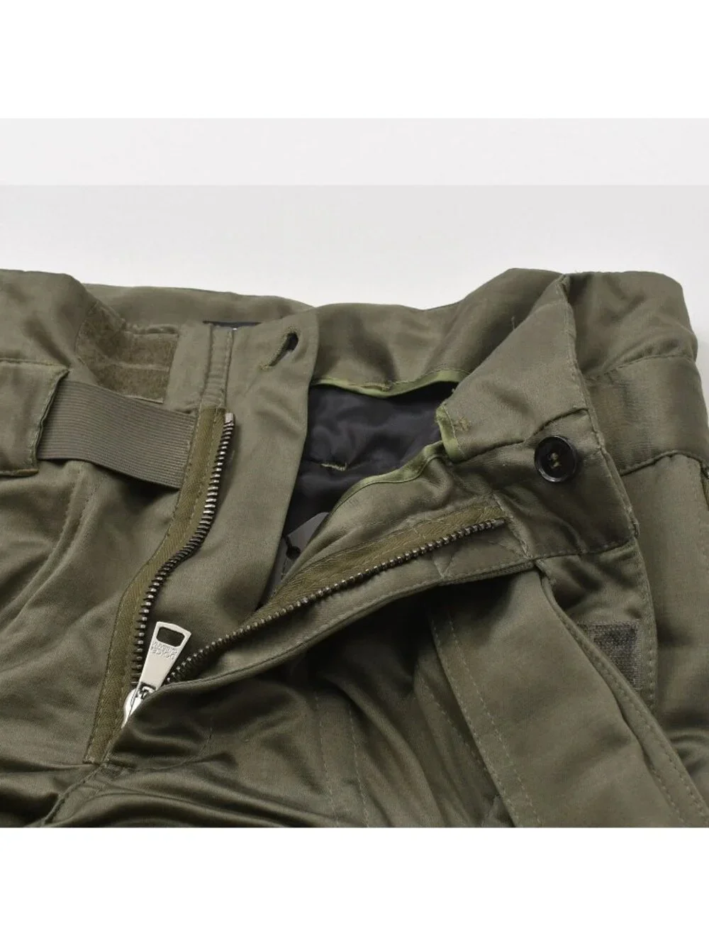 Dolce & Gabbana Wire Cargo Shorts Khaki 48